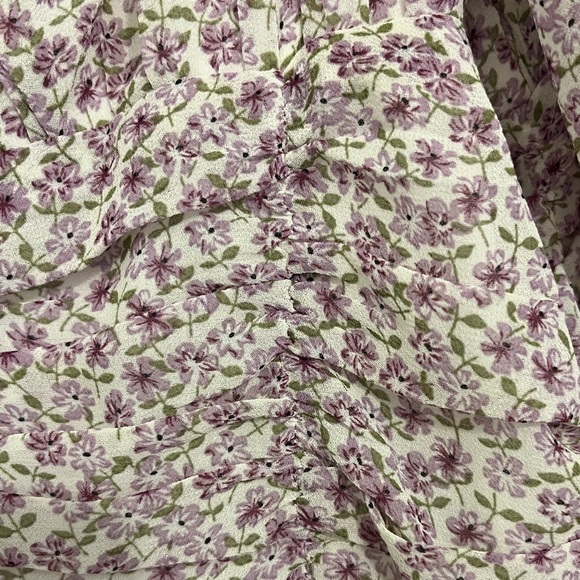 NWT lulus purple and white floral dress. brand new never worn size medium M - Picture 3 of 4